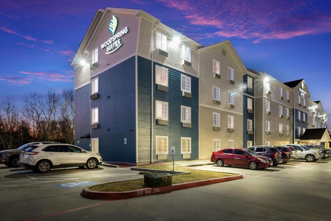 Woodspring Houston Hotel La Porte